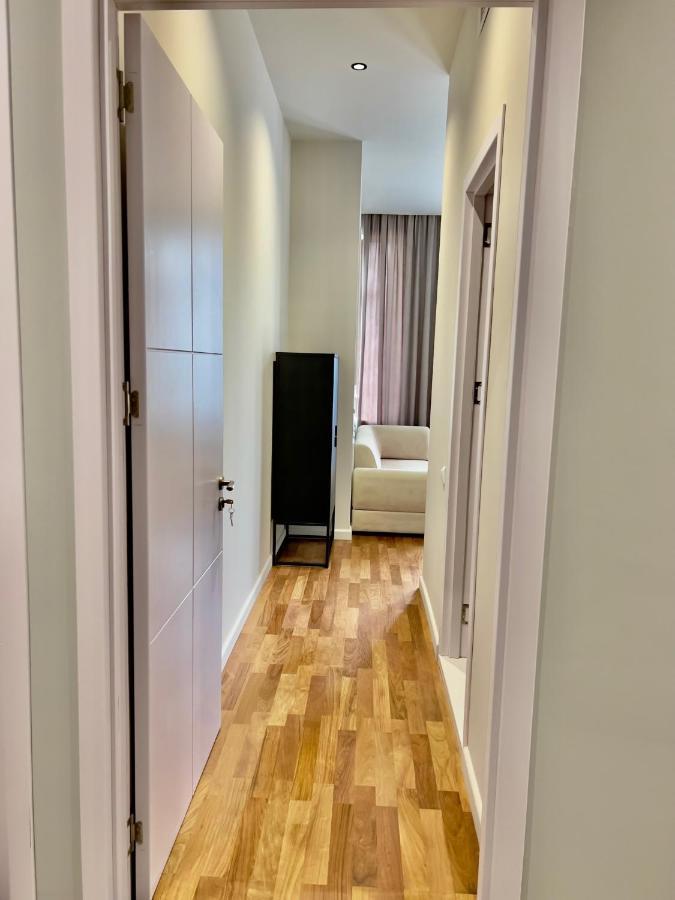 Kinotel Batumi Esterno foto